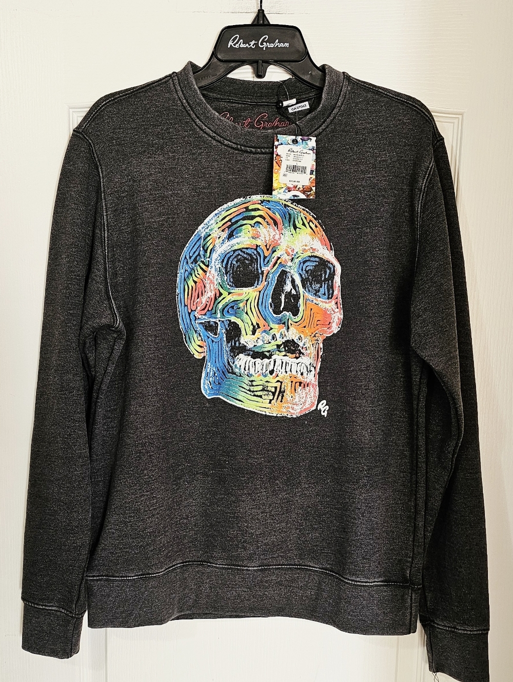 Robert Graham Charcoal Crewneck with Multicolor Skull Graphic Size Large